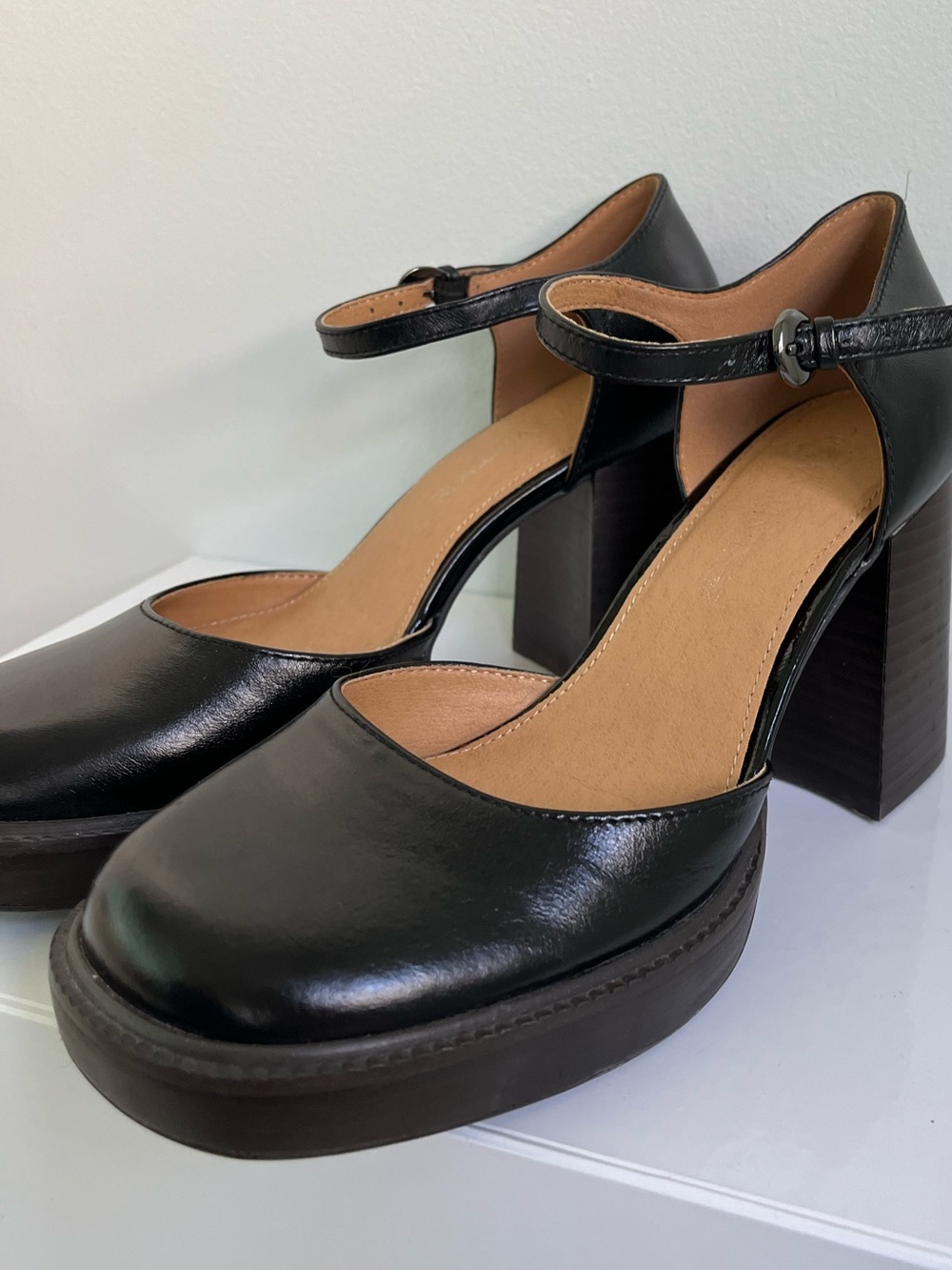 Whimsical Crown Vintage Black Leather Platform Block Heel Mary Jane